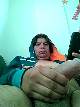 Snapshot of escorpio50jt chatting on March 16, 2025, 12:11 pm escorpio50jt online show from March 16, 2025, 12:11 pm