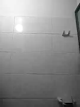 Snapshot of escorpio50jt chatting on October 3, 2025, 12:51 am escorpio50jt online show from October 3, 2025, 12:51 am