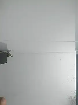 Snapshot of escorpio50jt chatting on December 2, 2025, 12:32 pm escorpio50jt online show from December 2, 2025, 12:32 pm