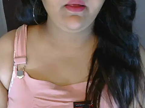 Jenny lovee online show from April 26, 2026, 2:37 pm