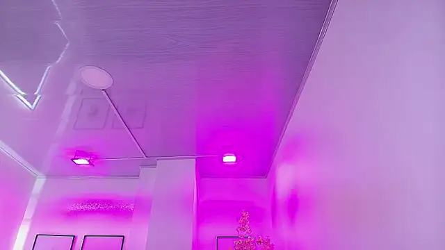 Arianna sweeet online show from February 7, 2026, 3:43 am