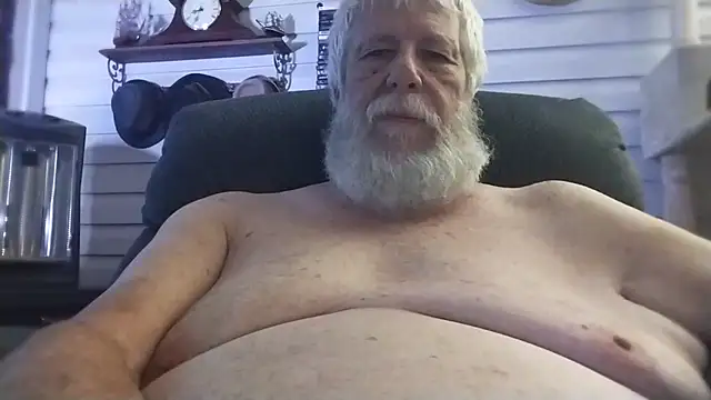 Snapshot of Futura_intx chatting on July 18, 2026, 1:32 am Futura intx online show from July 18, 2026, 1:32 am