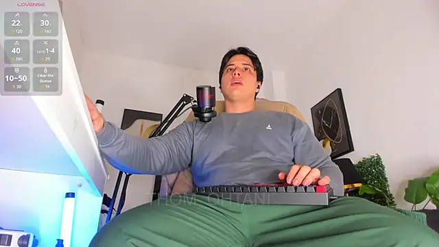 Thom Ohtani online show from April 12, 2026, 9:42 pm