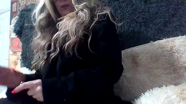 Snapshot of ImogenBrooke chatting on January 23, 2025, 1:19 am ImogenBrooke online show from January 23, 2025, 1:19 am