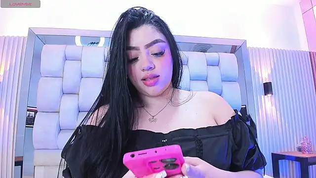 Snapshot of ashlyn_parker chatting on January 11, 2025, 7:27 pm ashlyn parker online show from January 11, 2025, 7:27 pm