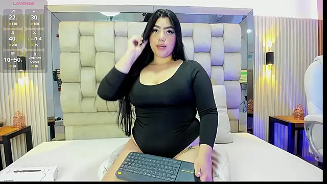 Snapshot of ashlyn_parker chatting on January 17, 2025, 11:07 pm ashlyn parker online show from January 17, 2025, 11:07 pm