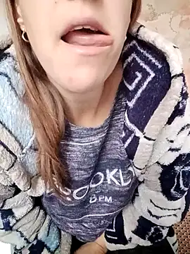 Snapshot of Calibers2932 chatting on October 2, 2025, 6:53 am Calibers2932 online show from October 2, 2025, 6:53 am