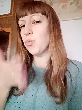 Snapshot of Calibers2932 chatting on November 8, 2025, 6:35 am Calibers2932 online show from November 8, 2025, 6:35 am