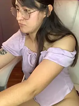 Snapshot of Camila_pinkk chatting on January 24, 2025, 4:06 pm Camila pinkk online show from January 24, 2025, 4:06 pm