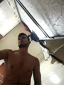 Snapshot of mmarvis_za78_93_21cm chatting on January 17, 2026, 6:44 pm mmarvis za78 93 21cm online show from January 17, 2026, 6:44 pm