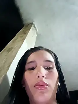 the queen of street online show from November 20, 2025, 1:50 am