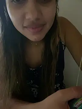 LuizaDiaz online show from February 22, 2025, 6:19 pm