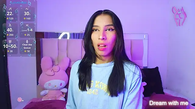 Snapshot of Silver_Rosex chatting on October 23, 2025, 6:02 am Silver Rosex online show from October 23, 2025, 6:02 am