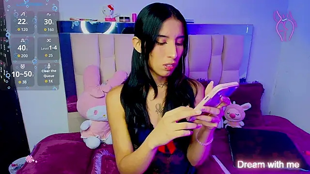 Snapshot of Silver_Rosex chatting on November 11, 2025, 2:55 am Silver Rosex online show from November 11, 2025, 2:55 am