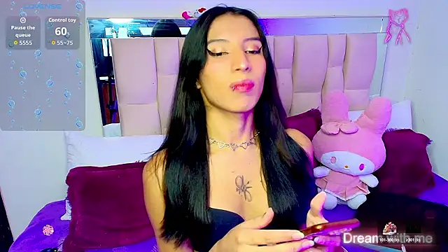 Snapshot of Silver_Rosex chatting on February 20, 2026, 1:24 am Silver Rosex online show from February 20, 2026, 1:24 am