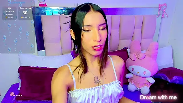 Snapshot of Silver_Rosex chatting on February 25, 2026, 1:15 am Silver Rosex online show from February 25, 2026, 1:15 am