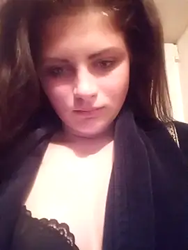 Lauren Amabel online show from March 12, 2025, 7:17 pm