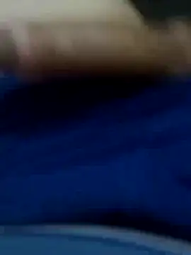 curtindo-muito82 online show from April 3, 2026, 10:41 pm