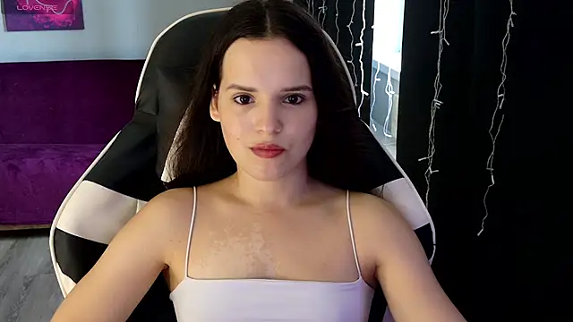 Harleen Moore online show from August 4, 2026, 5:54 am