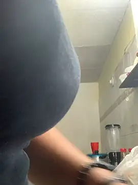 giselao online show from February 24, 2025, 1:02 am