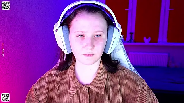 mon lola online show from January 10, 2026, 3:47 pm