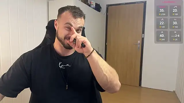 Snapshot of wannaseeyoursmile chatting on October 27, 2025, 11:14 am wannaseeyoursmile online show from October 27, 2025, 11:14 am