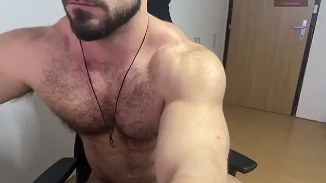 wannaseeyoursmile online show from February 19, 2026, 7:37 am