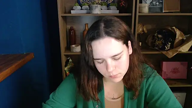 Snapshot of mini_girly chatting on October 23, 2025, 1:54 pm mini girly online show from October 23, 2025, 1:54 pm