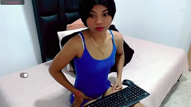 Snapshot of mia_grey01 chatting on January 7, 2025, 12:31 pm mia grey01 online show from January 7, 2025, 12:31 pm