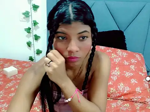 Snapshot of mia_grey01 chatting on February 23, 2025, 11:55 am mia grey01 online show from February 23, 2025, 11:55 am