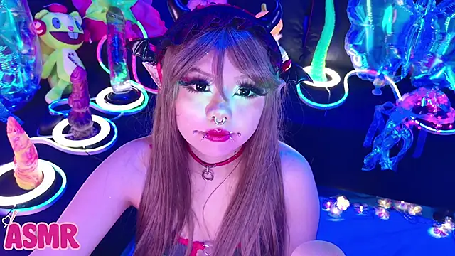 LaytonBox online show from January 19, 2026, 1:15 pm