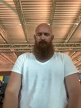 32XRedBeard online show from March 12, 2025, 1:40 pm
