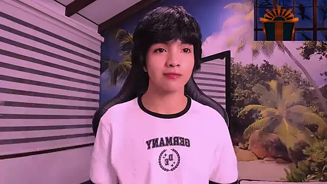 AllanYong18 online show from February 20, 2025, 3:12 am