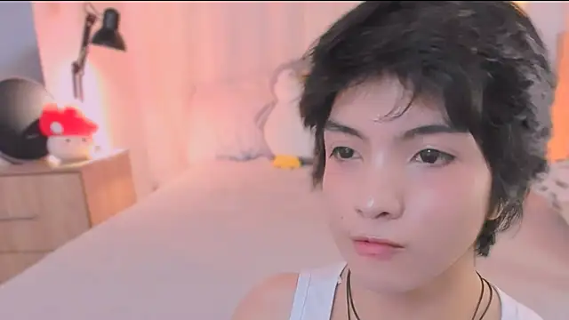 AllanYong18 online show from March 8, 2026, 11:58 am