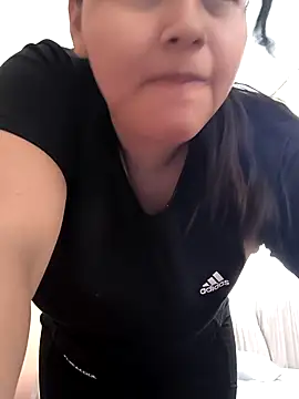 morecita29 online show from December 18, 2025, 4:13 pm