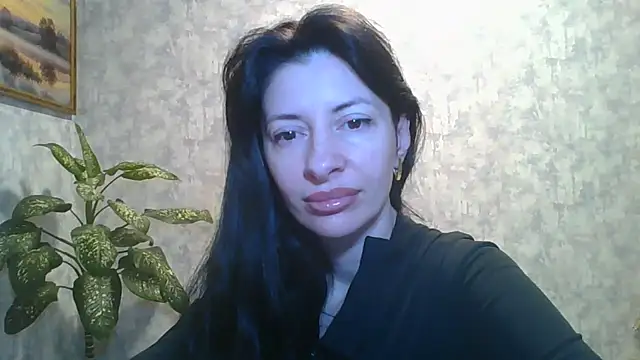 LissaBlossom online show from April 4, 2026, 3:38 am