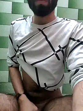 TOPMOON001 online show from February 4, 2025, 7:18 am