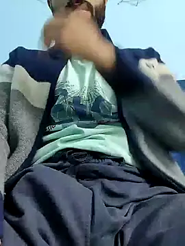 TOPMOON001 online show from February 28, 2025, 11:58 am