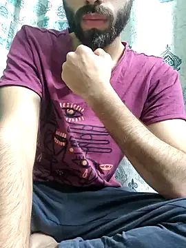 TOPMOON001 online show from March 3, 2025, 8:38 am