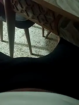 Snapshot of senle12ben chatting on January 11, 2025, 8:10 pm senle12ben online show from January 11, 2025, 8:10 pm