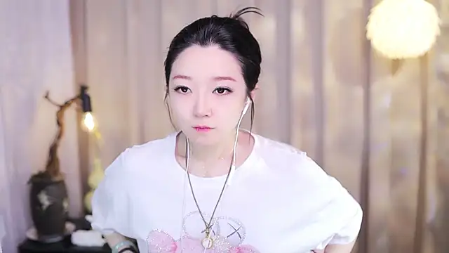 Zoe-99 online show from December 21, 2025, 2:46 pm