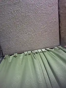 Snapshot of ElHades086 chatting on October 24, 2025, 3:03 am ElHades086 online show from October 24, 2025, 3:03 am