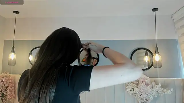 Snapshot of chelsea_bolton_ chatting on April 9, 2026, 12:21 pm chelsea bolton online show from April 9, 2026, 12:21 pm