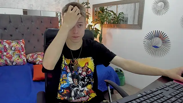 blondie lover69 online show from February 25, 2025, 7:47 pm