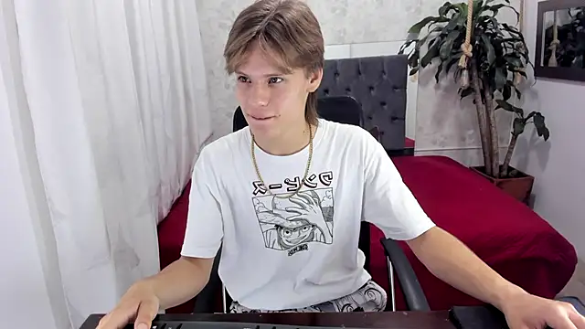 blondie lover69 online show from September 19, 2025, 7:58 pm