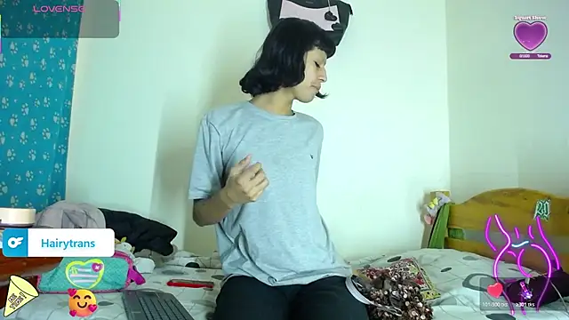 boysLittle online show from November 23, 2025, 5:46 pm