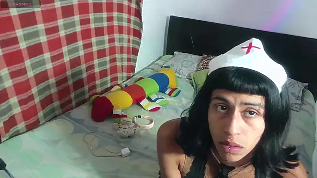 boysLittle online show from March 27, 2026, 12:49 am