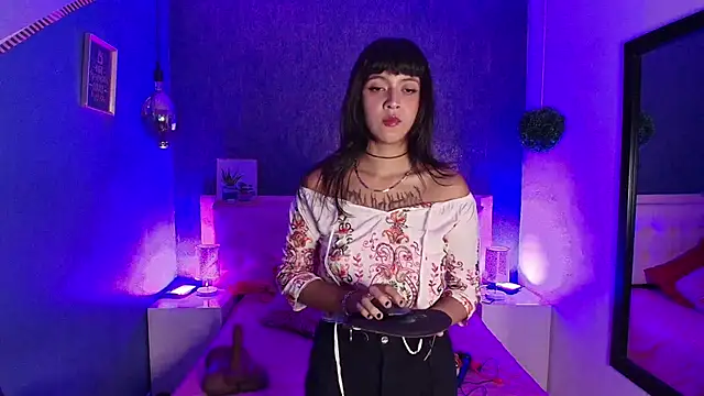 Snapshot of gabriela_cortez chatting on March 21, 2025, 7:46 pm gabriela cortez online show from March 21, 2025, 7:46 pm