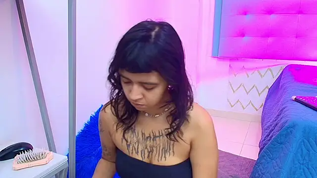 Snapshot of gabriela_cortez chatting on September 9, 2025, 12:59 pm gabriela cortez online show from September 9, 2025, 12:59 pm