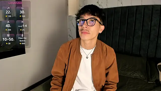 tim  fox online show from November 19, 2025, 12:05 pm